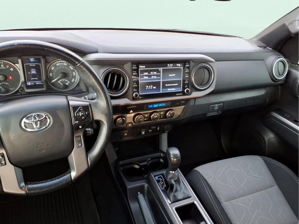 Used 2023 Toyota Tacoma TRD Off-Road AWD/4WD image 19
