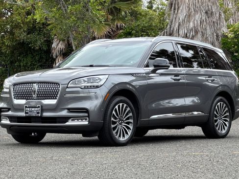 Used 2023 Lincoln Aviator Reserve w/ Equipment Group 201A RWD image 7