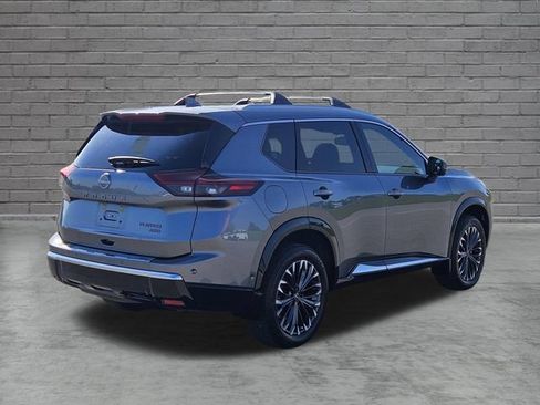 Used 2026 Nissan Rogue Platinum w/ Platinum Premium Package AWD/4WD image 5