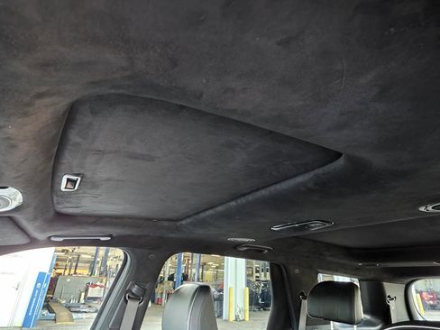 Used 2024 Hyundai Palisade Calligraphy image 8