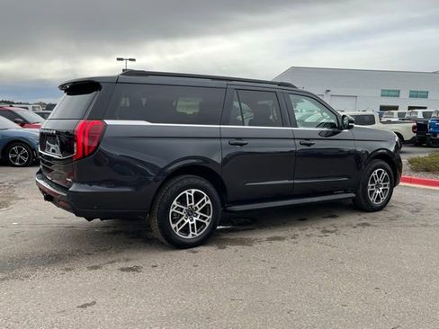 New 2025 Ford Expedition Max Active image 5