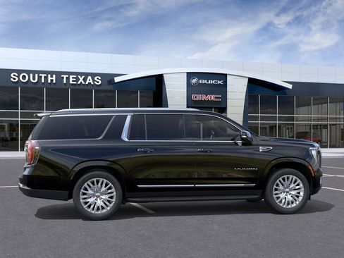 New 2026 GMC Yukon XL Elevation image 5