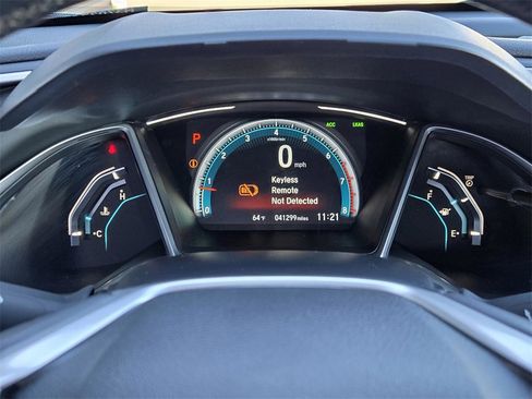 Used 2017 Honda Civic Touring image 22