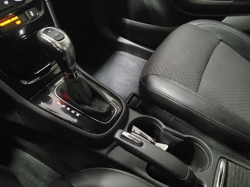 Used 2019 Buick Encore Preferred image 26