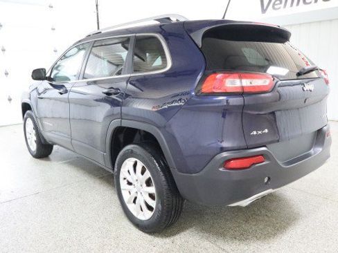 Used 2015 Jeep Cherokee Limited AWD/4WD image 3