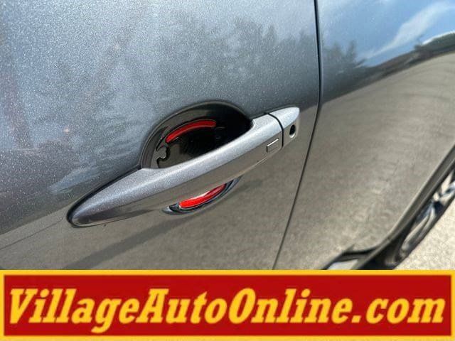 Used 2021 Nissan Rogue SL w/ Premium Package AWD/4WD image 11