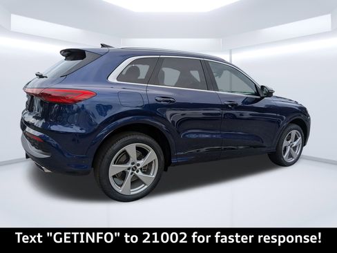 New 2025 Audi Q5 Premium Plus image 3