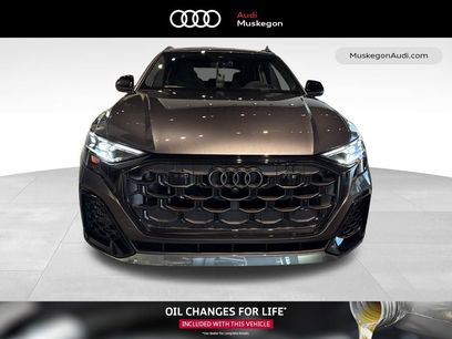 New 2025 Audi SQ8 Prestige