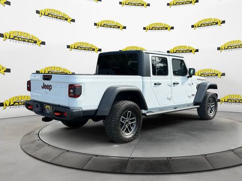 Used 2025 Jeep Gladiator Mojave w/ Safety Group AWD/4WD image 5