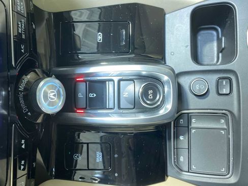 Certified 2023 Acura MDX w/Technology Package image 17