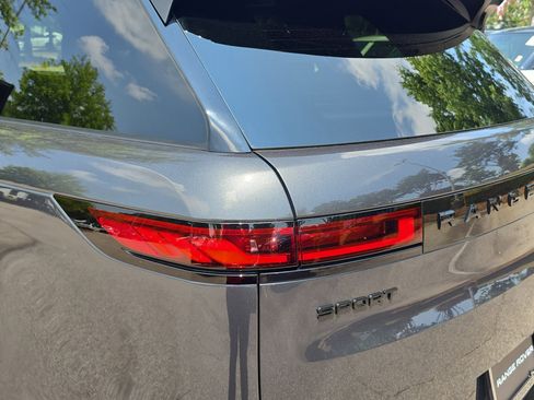 New 2025 Land Rover Range Rover Sport Dynamic SE image 35