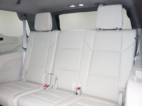 Certified 2025 Cadillac Escalade Sport Platinum RWD image 15