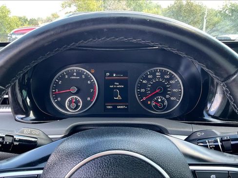 Used 2022 Kia K5 GT-Line FWD image 17