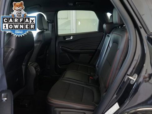 Certified 2025 Ford Escape ST-Line AWD/4WD image 30