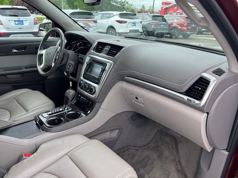 Used 2017 GMC Acadia Limited SLT AWD/4WD image 34