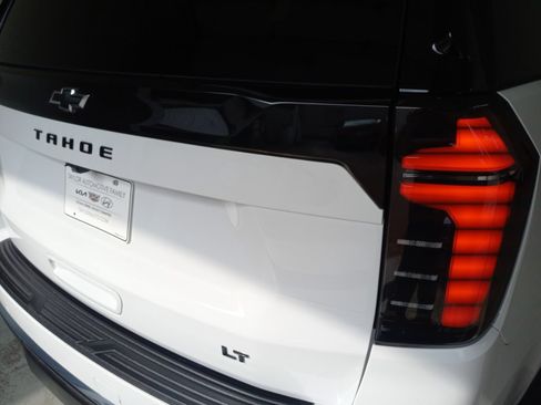 Used 2026 Chevrolet Tahoe LS w/ LPO, Dark Essentials Package AWD/4WD image 11