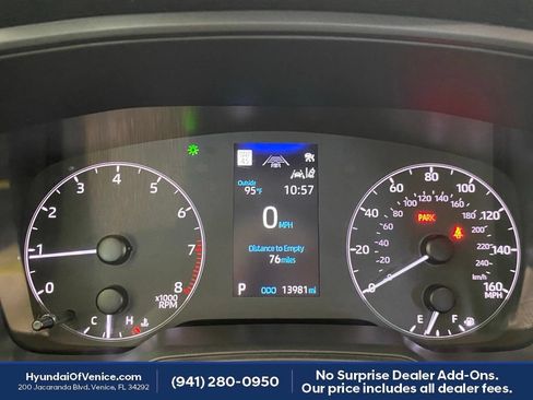 Used 2024 Toyota Corolla Cross LE w/ Moonroof Package FWD image 27