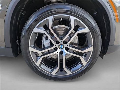 Used 2026 BMW X5 sDrive40i RWD image 24