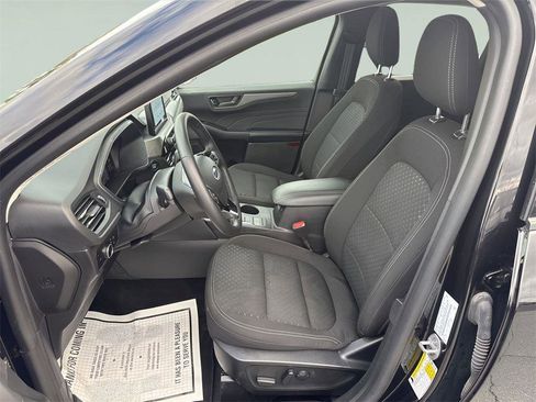 Used 2023 Ford Escape Active image 13