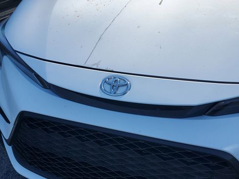 Used 2024 Toyota Corolla SE image 5