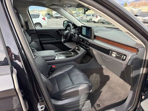 Used 2025 Lincoln Aviator Reserve w/ Equipment Group 201A image 37