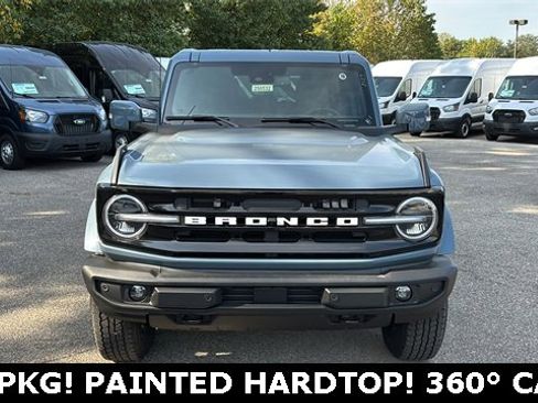 New 2025 Ford Bronco Outer Banks image 5