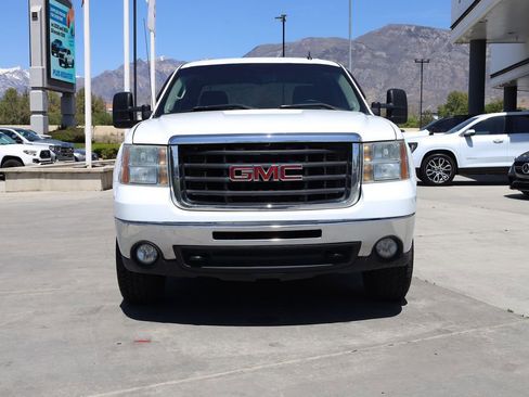 Used 2009 GMC Sierra 2500 SLT AWD/4WD image 9