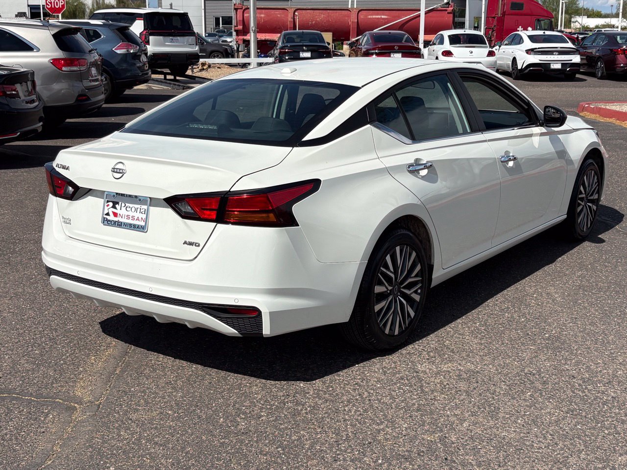 Certified 2025 Nissan Altima 2.5 SV AWD/4WD image 6