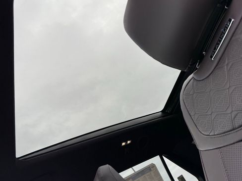 New 2026 Ford Explorer Platinum image 41