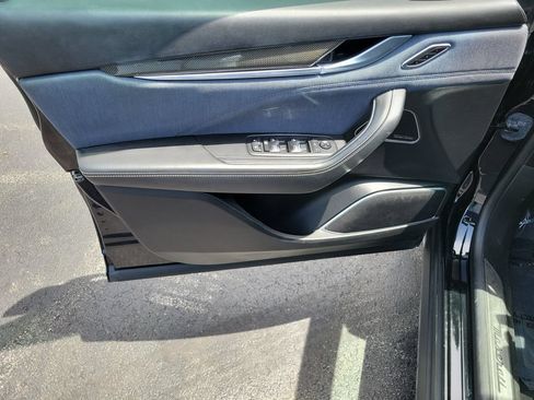 Used 2019 Maserati Levante S GranLusso AWD/4WD image 27