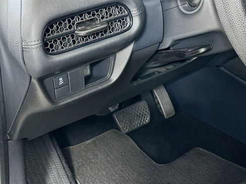 Certified 2024 Honda HR-V LX image 10