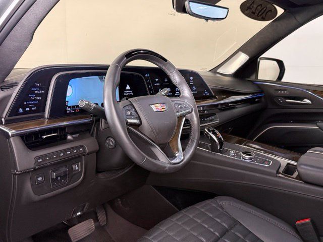 Used 2024 Cadillac Escalade Sport Platinum w/ LPO, ONYX Package AWD/4WD image 5