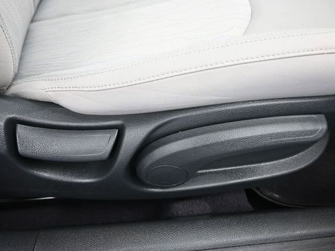 Used 2016 Hyundai Sonata SE image 39