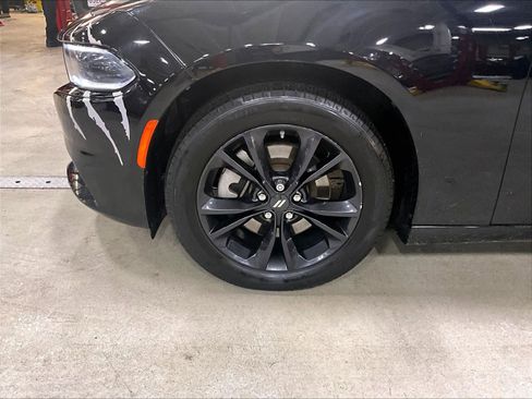 Used 2023 Dodge Charger SXT w/ Blacktop Package image 4