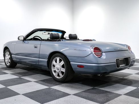 Used 2005 Ford Thunderbird RWD image 11