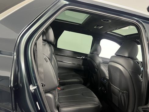 Used 2025 Hyundai Palisade Calligraphy image 27
