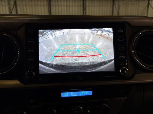 Used 2021 Toyota Tacoma SR5 w/ Technology Package image 20