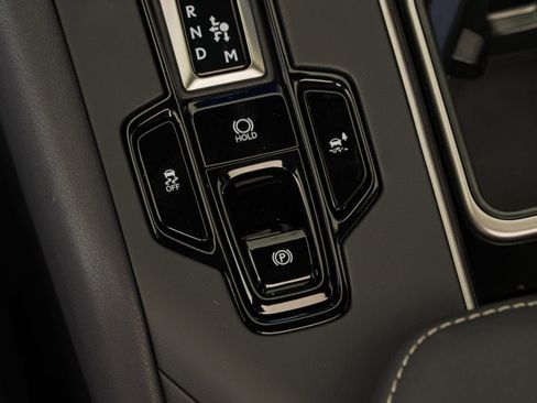 New 2026 Lexus TX 500h AWD image 27