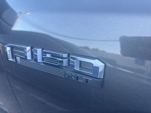 Used 2016 Ford F150 XLT w/ Equipment Group 302A Luxury RWD image 6