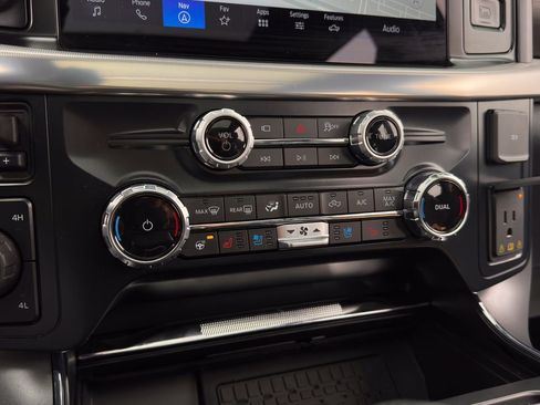 New 2025 Ford F150 Lariat w/ Equipment Group 502A High image 12