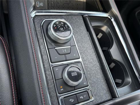 Certified 2024 Ford Expedition Max Limited image 27