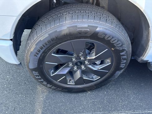 Used 2024 Ford F150 Lightning Flash AWD/4WD image 12