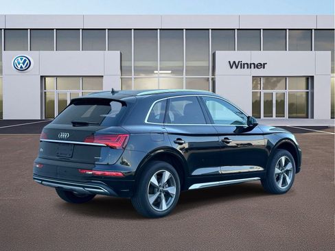 Used 2023 Audi Q5 2.0T Premium w/ Convenience Package AWD/4WD image 5