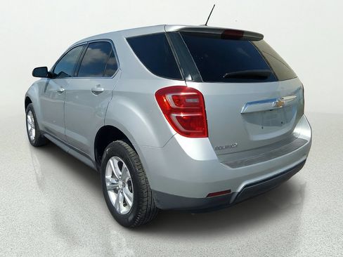 Used 2017 Chevrolet Equinox LS FWD image 5