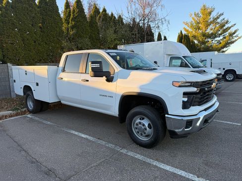 New 2025 Chevrolet Silverado 3500 W/T w/ WT Convenience Package image 2