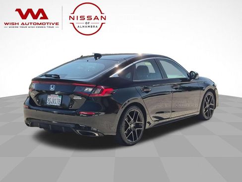Used 2023 Honda Civic Sport Touring image 5