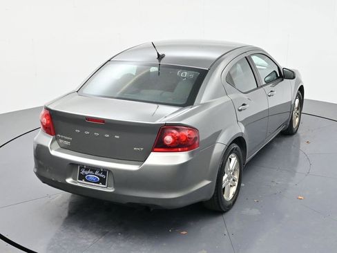 Used 2012 Dodge Avenger SXT image 37