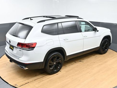 Used 2023 Volkswagen Atlas SE w/ Panoramic Sunroof Package AWD/4WD image 48