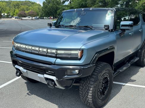 Used 2024 GMC Hummer EV 3X w/ Omega Edition AWD/4WD image 18