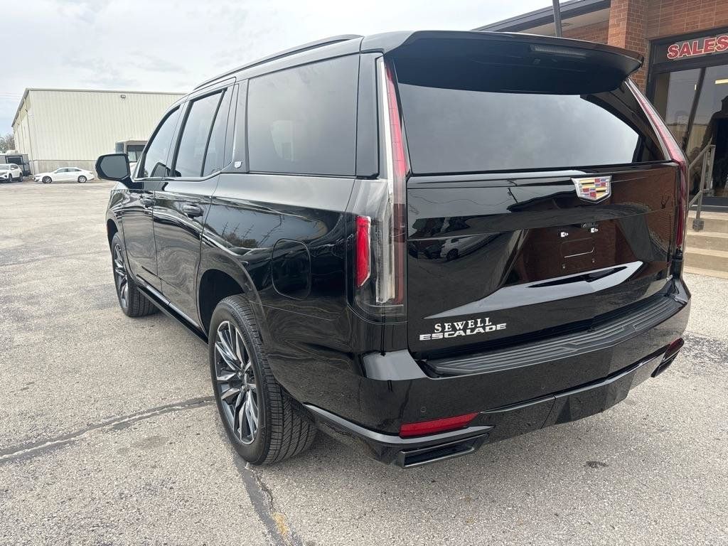Used 2023 Cadillac Escalade Sport w/ Touring Package RWD image 8